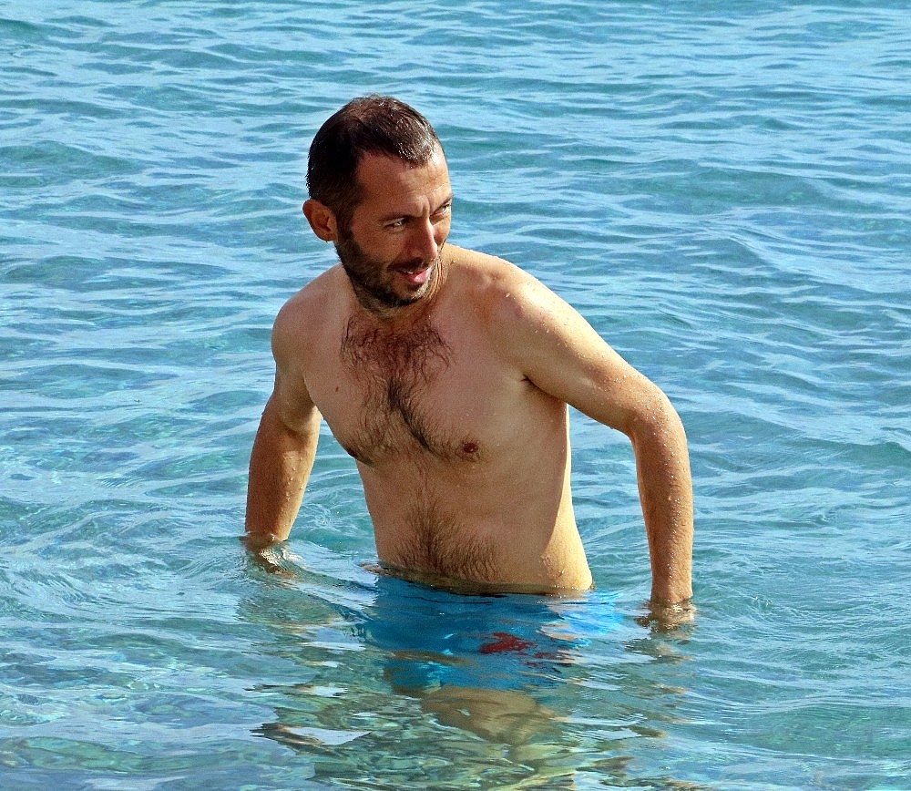 Antalya'da Kasım sonunda deniz keyfi