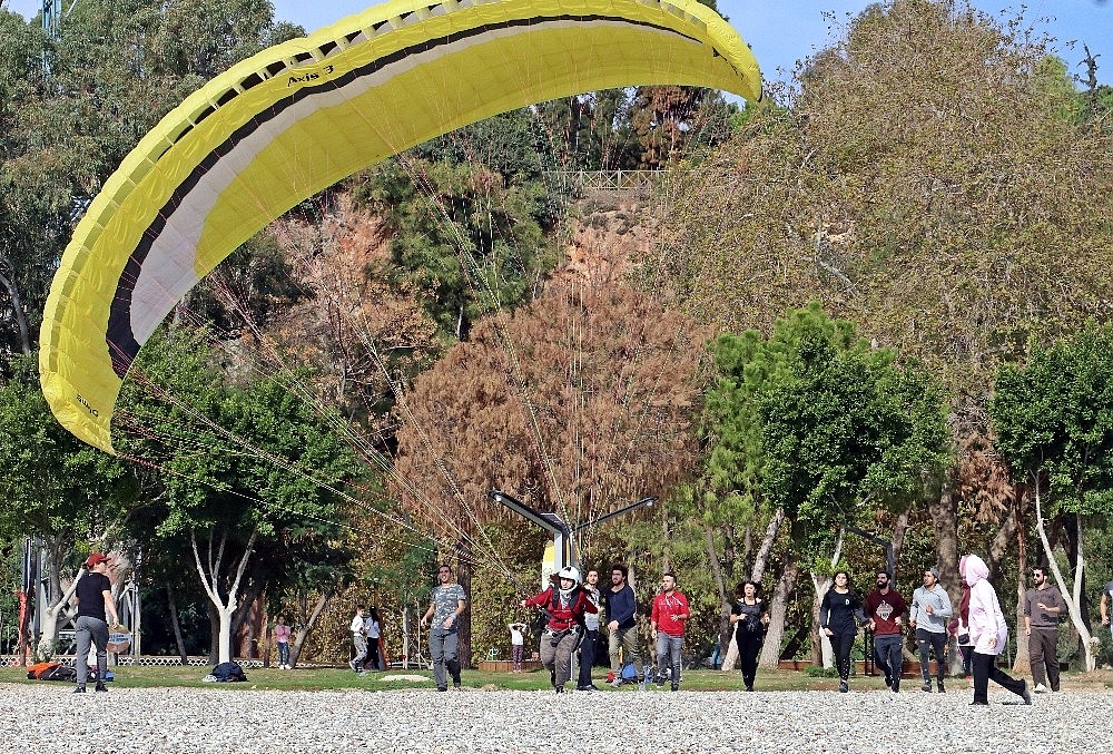 Antalya'da Kasım sonunda deniz keyfi