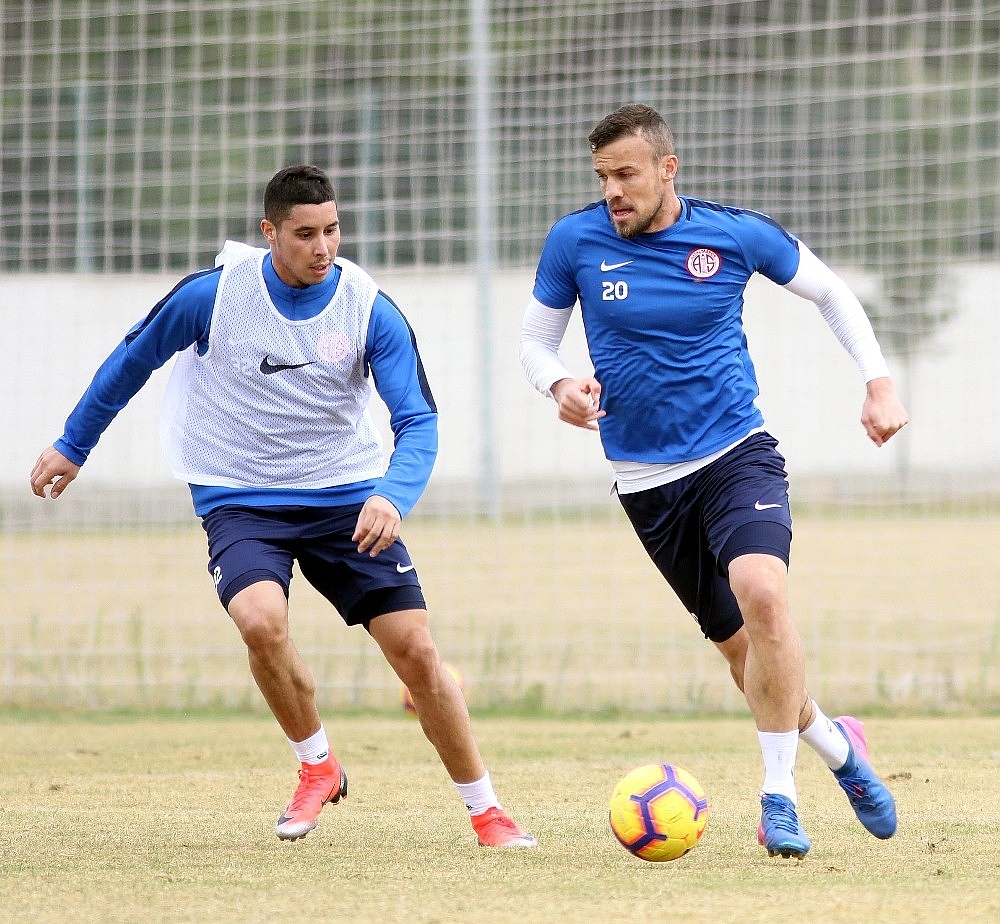 Antalyaspor taktik çalıştı