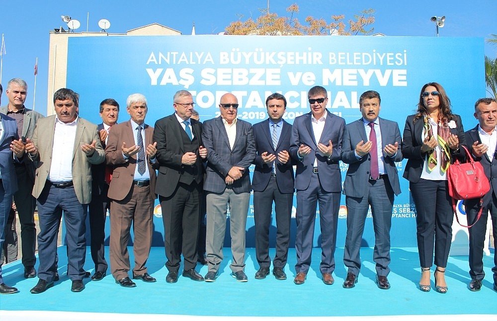 Başkan Türel'den, komisyonculara: "Endişeye mahal yok"