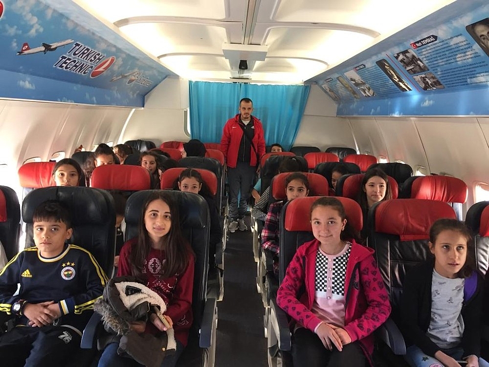 Kepez'de "Çalıştım Başardım Şehrimi Geziyorum" projesi