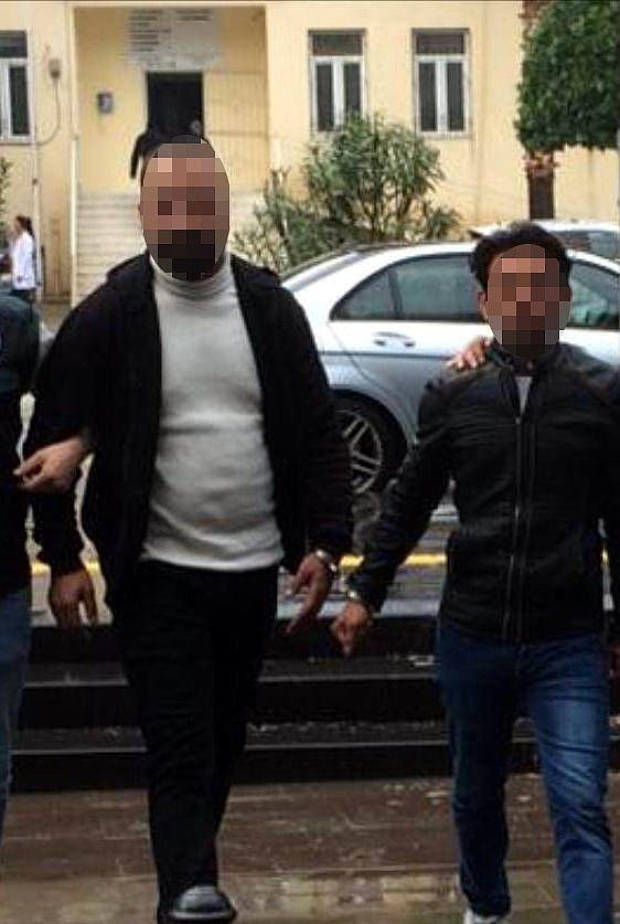 Manavgat'ta 2 kilo 112 gram esrar ele geçirdi!