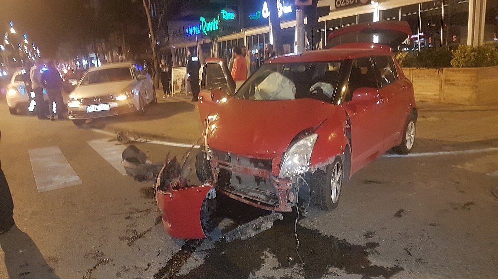 Manavgat'ta trafik kazası! (Videolu)