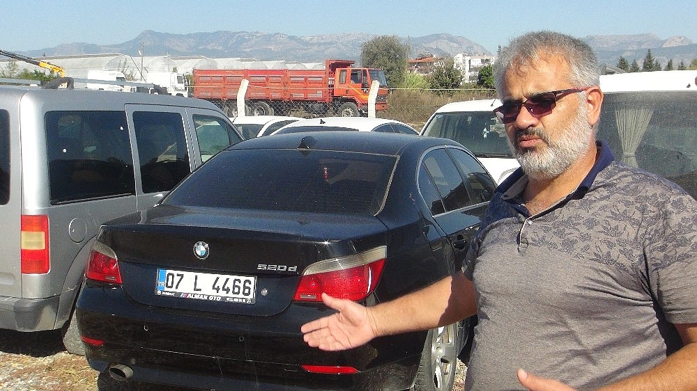 On binden fazla araç kaderine terk edildi
