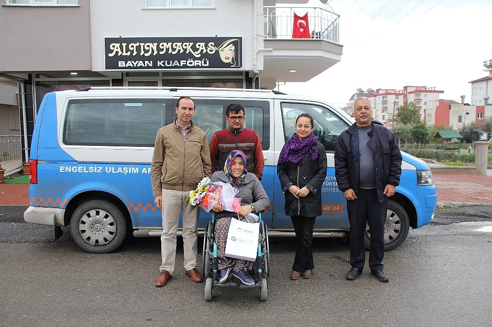 Büyükşehir Belediyesi Serik'te Engellileri ziyaret etti