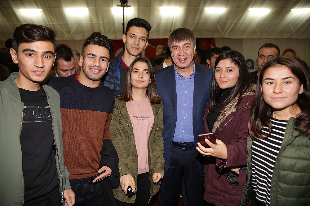 Başkan Türel'den Kemer'e salon ve kongre merkezi müjdesi