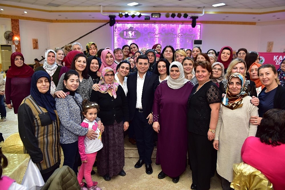 Tütüncü, kadınlar buluşmasına katıldı