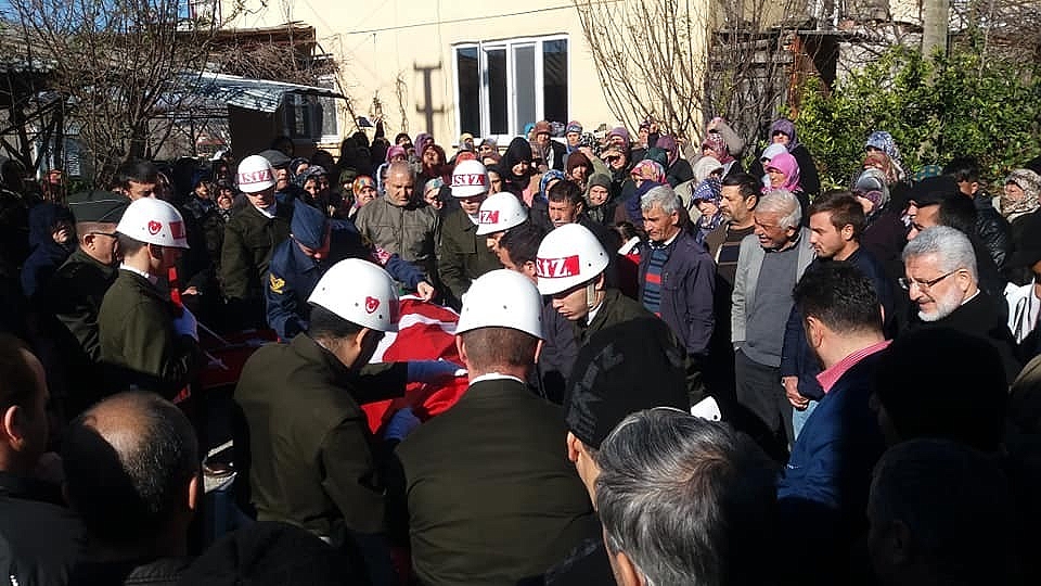 Kıbrıs gazisi son yolculuğuna uğurlandı!