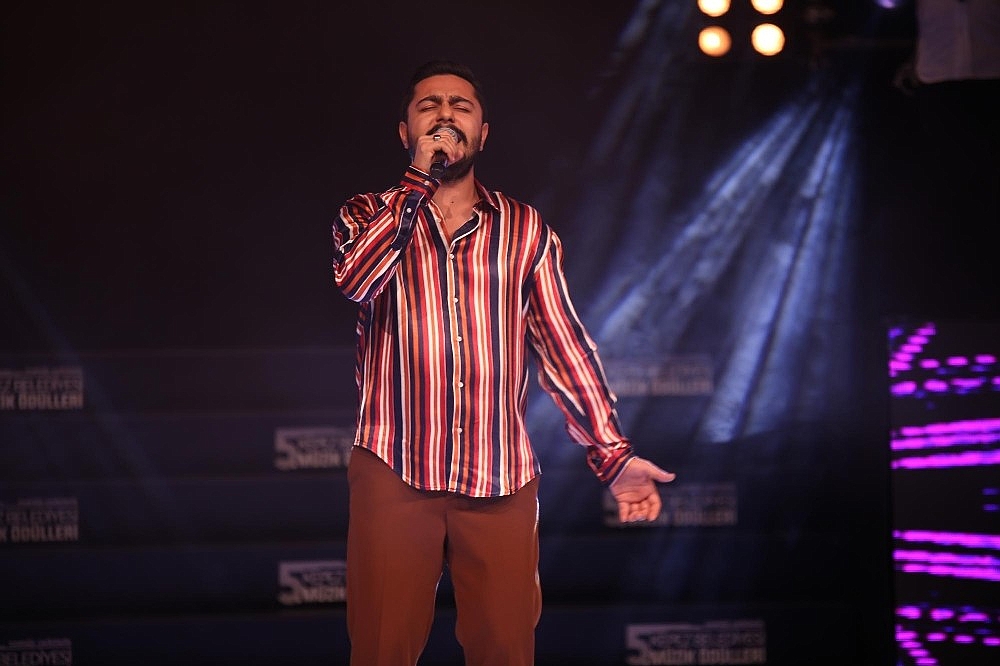Eda-Metin Özülkü Kepez'in konuğu