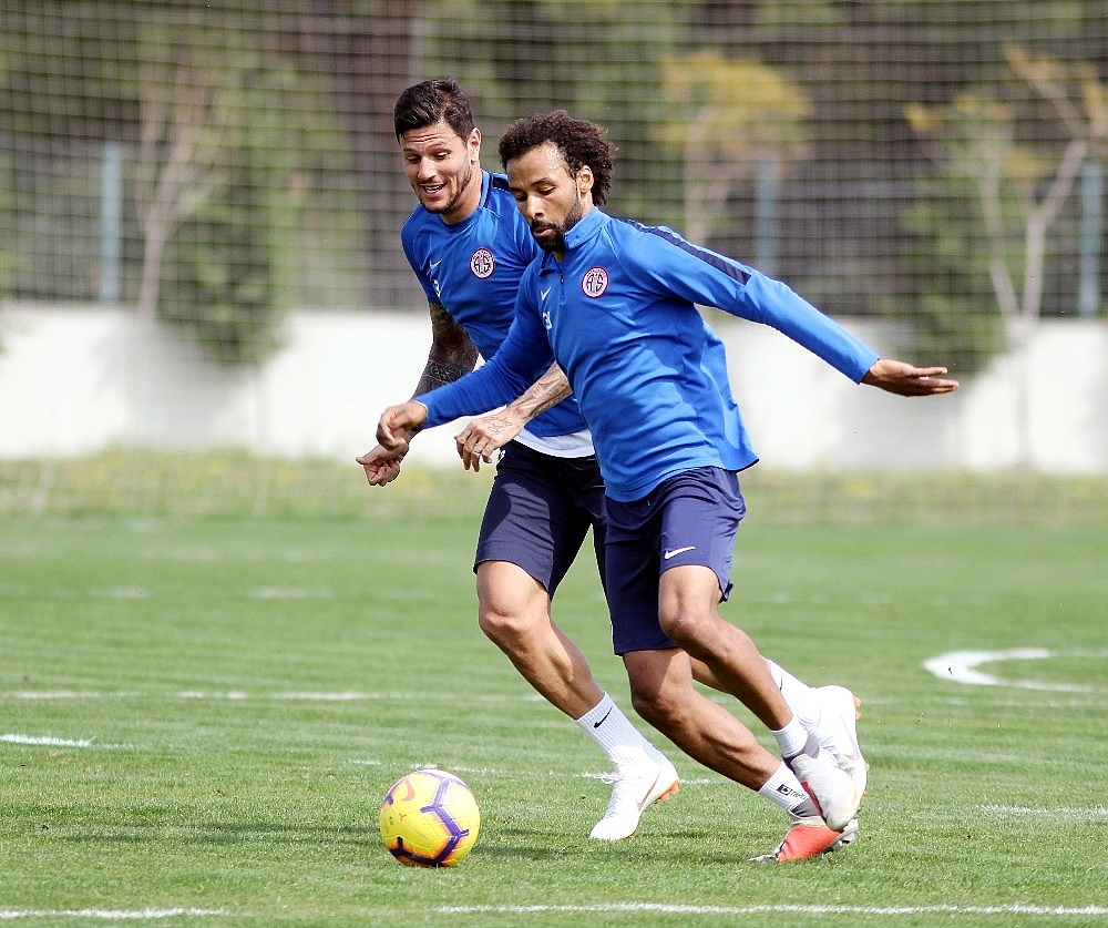 Antalyaspor kuvvet ve dayanıklılık çalıştı