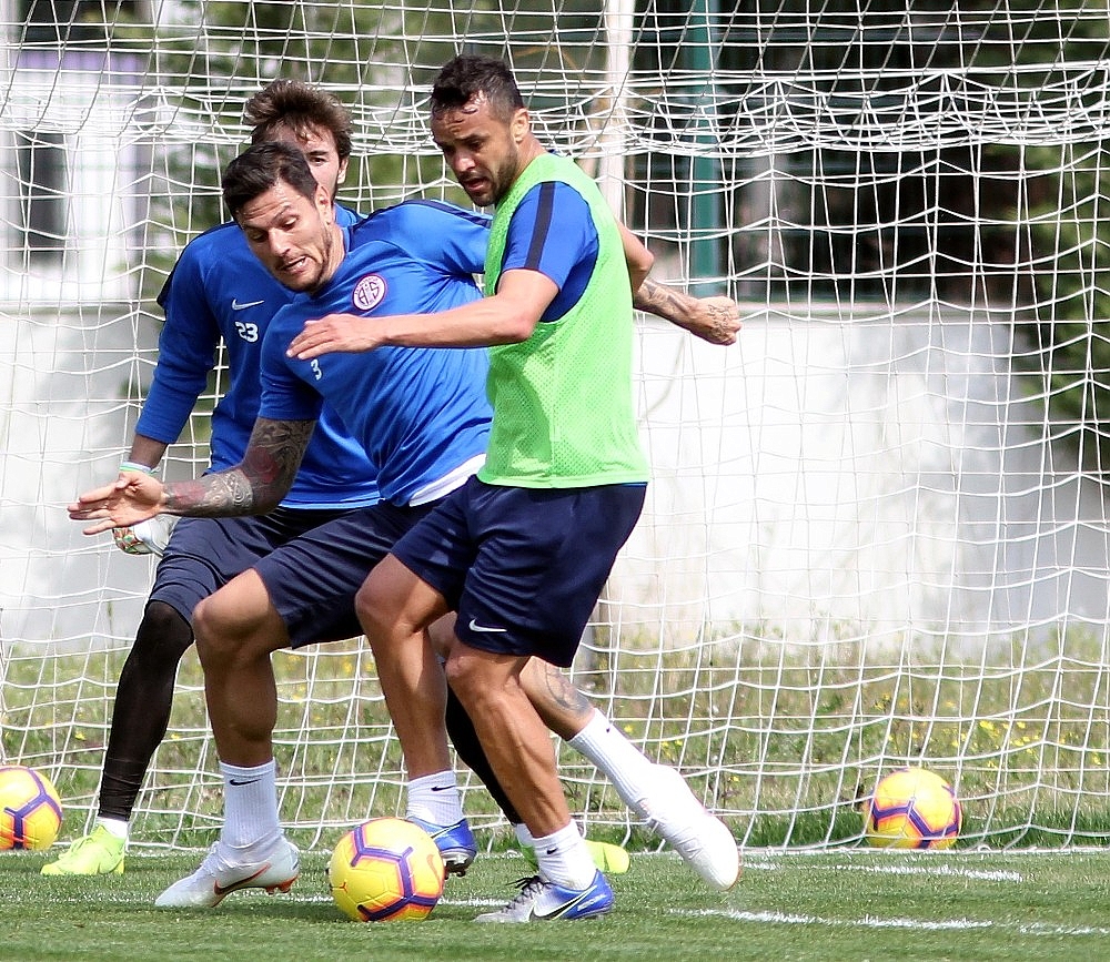 Antalyaspor kuvvet ve dayanıklılık çalıştı