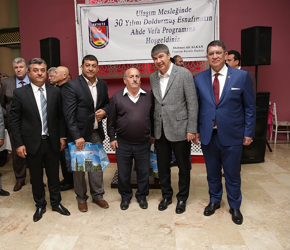 Başkan Türel, otobüs ve taksicilerle buluştu