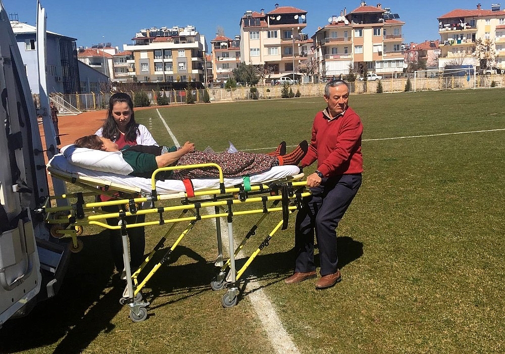 Hava ambulansı, Rabia teyze için havalandı!