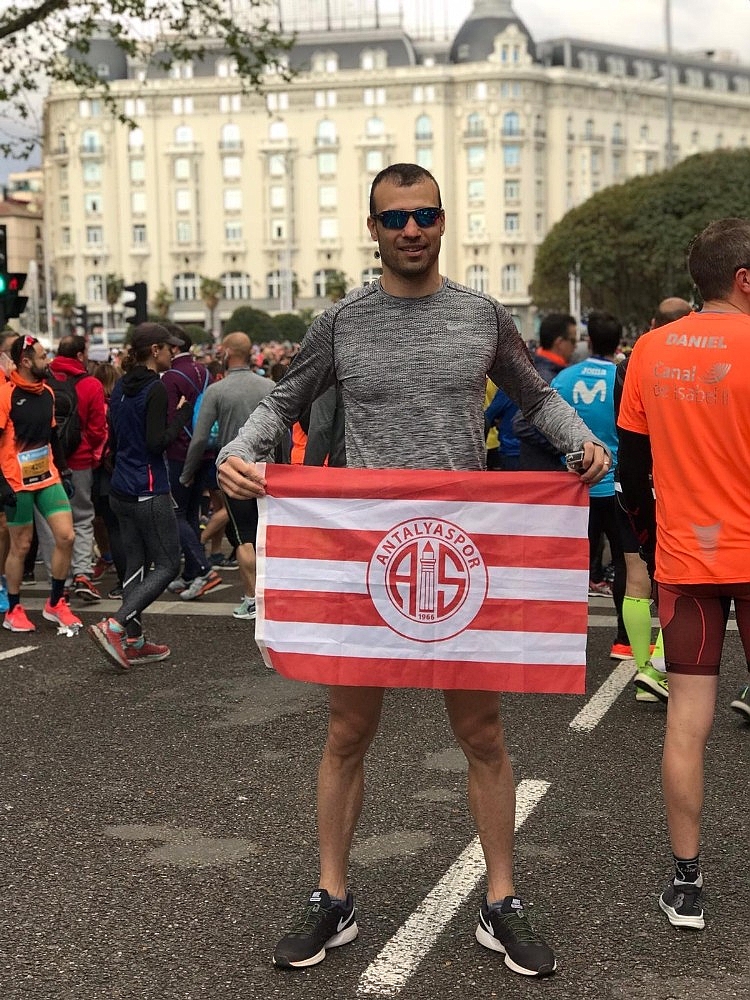 Antalyaspor triatlon takımı Madrid'de