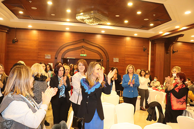 CHP'li kadınlar STK'larla buluştu