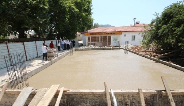 Kaş Belediyesi'nden Yayla Bezirgan'a köy kahvehanesi