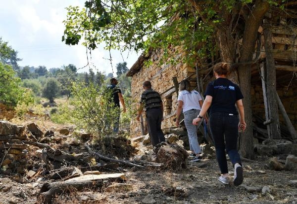 Konyaaltı ekipleri, vatandaşın ayağına gidiyor