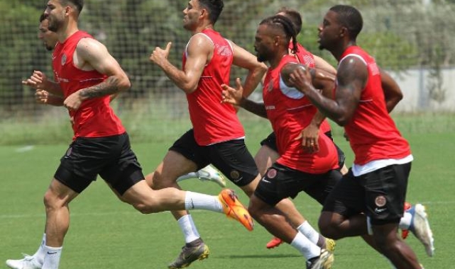 Antalyaspor, deplasman serisini 9'a çıkarmayı hedefliyor