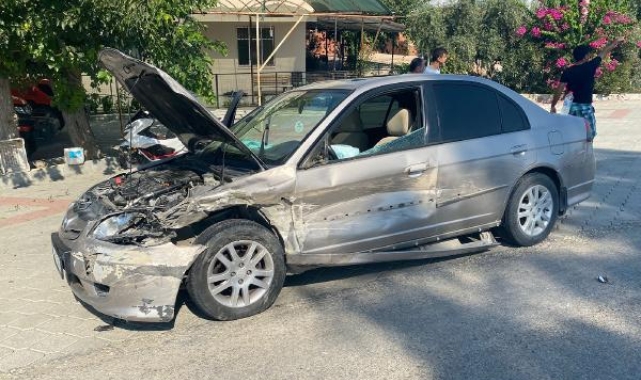 Kaş'ta trafik kazası: 2 yaralı