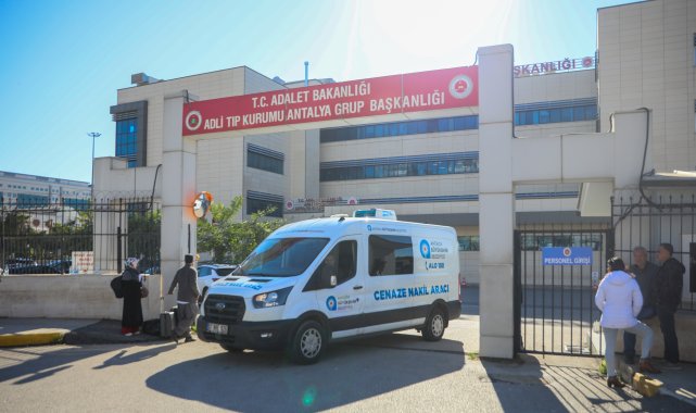 Motosiklet kazasında ölen Batuhan'ın cenazesini gözyaşları içinde aldılar