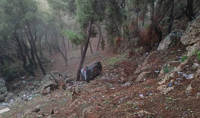 Otomobiliyle uçuruma yuvarlandı