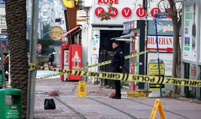 Şüpheli çantadan kişisel eşyalar çıktı
