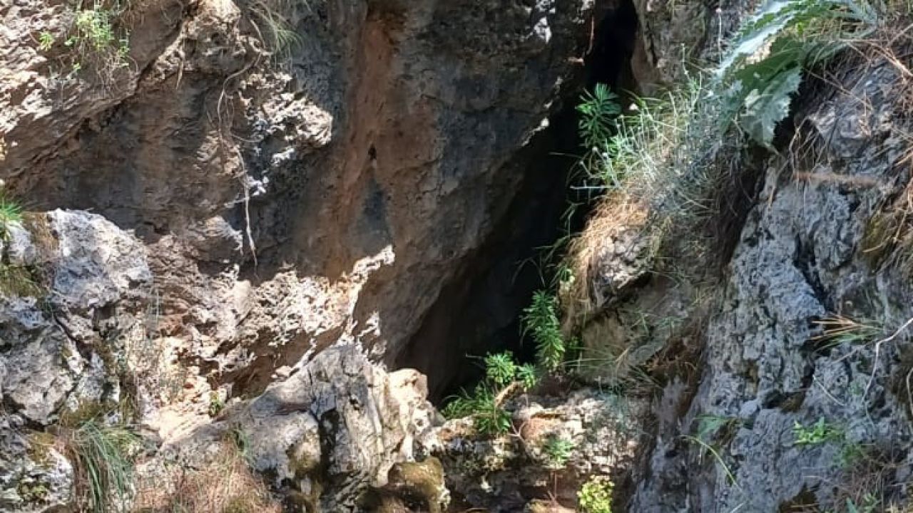 Antalya’da yeni mağara keşfedildi