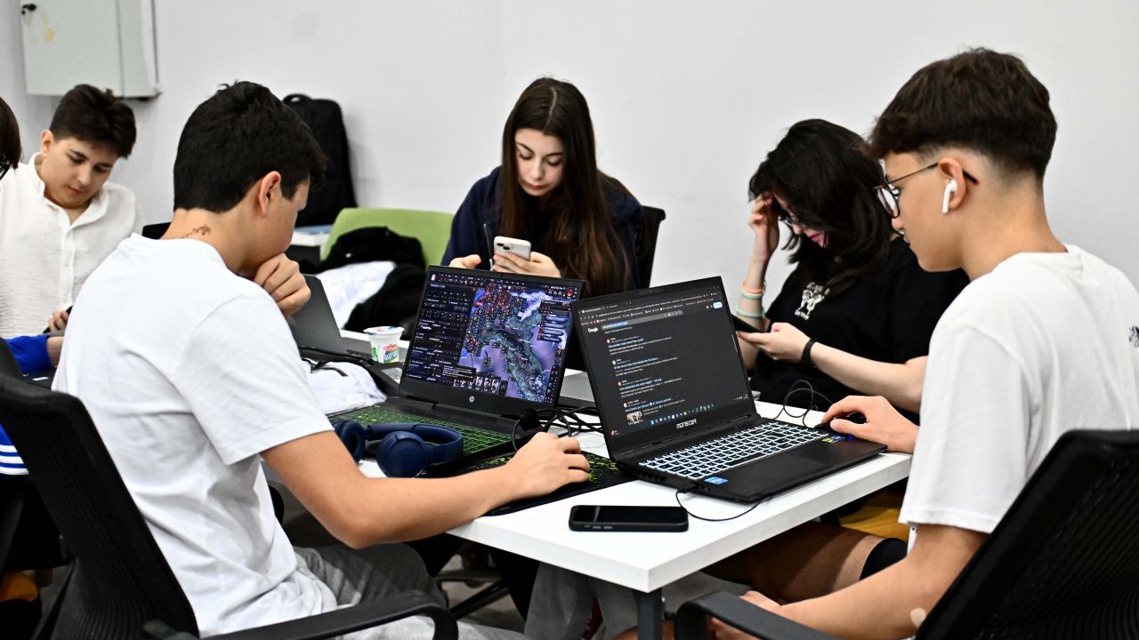 ASSİM’den yapay zekayla marka oluşturma eğitimi