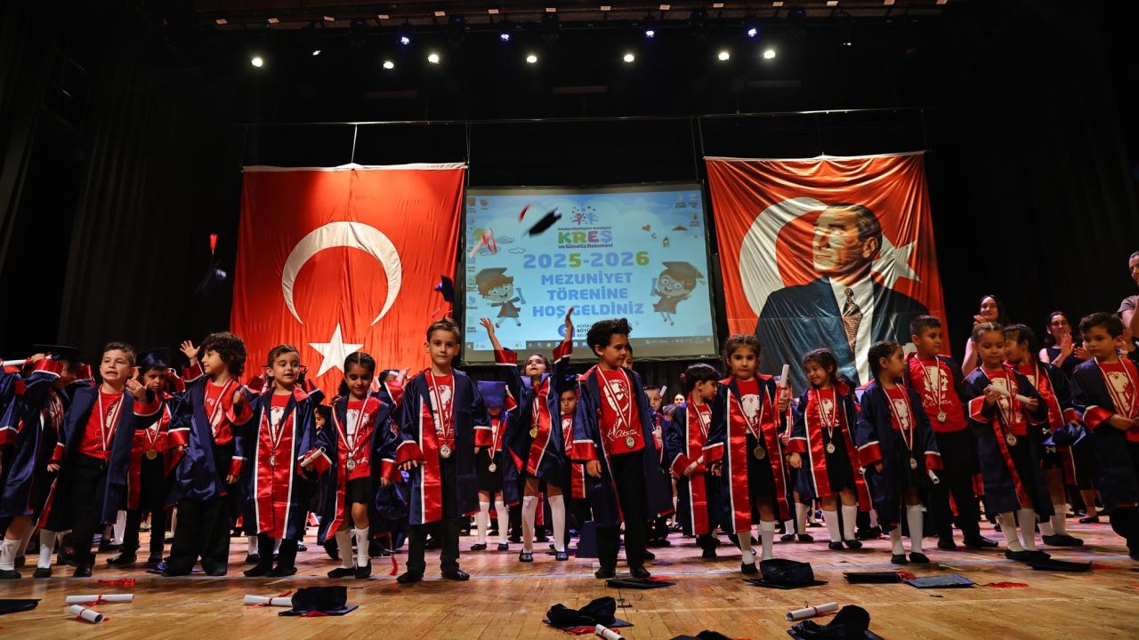 Büyükşehir kreşlerinde mezuniyet coşkusu