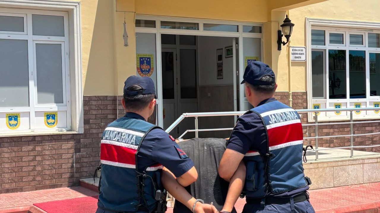 'Jandarmayım' diyerek hesap ödemeden ayrılan şüpheli yakalandı