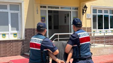 'Jandarmayım' diyerek hesap ödemeden ayrılan şüpheli yakalandı