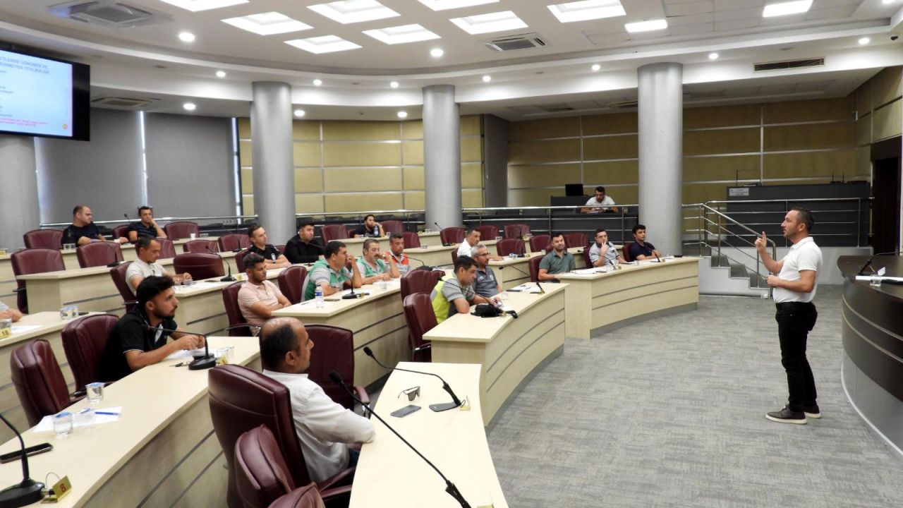 Kepez Belediyesi’nden personele ‘Afetlerde İş Güvenliği Eğitimi’